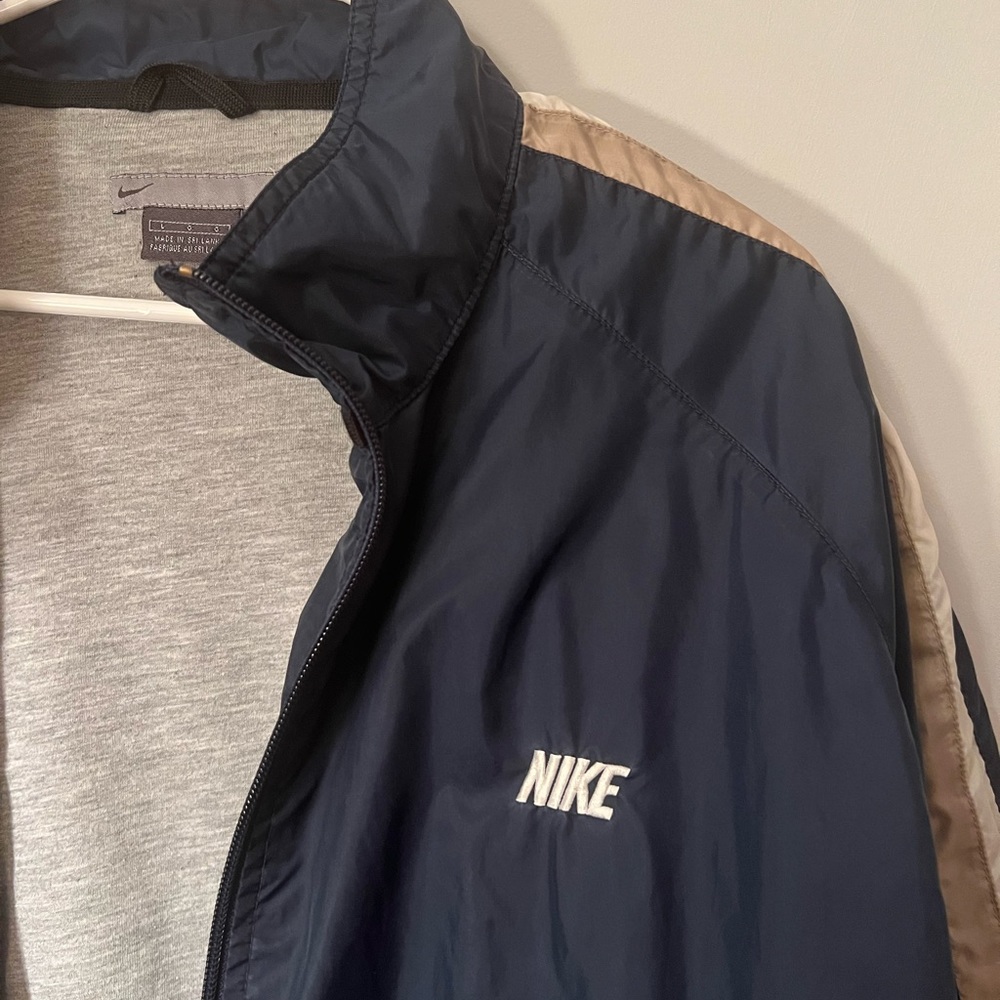 Nike windbreaker fleece lined old school vintage jacket
